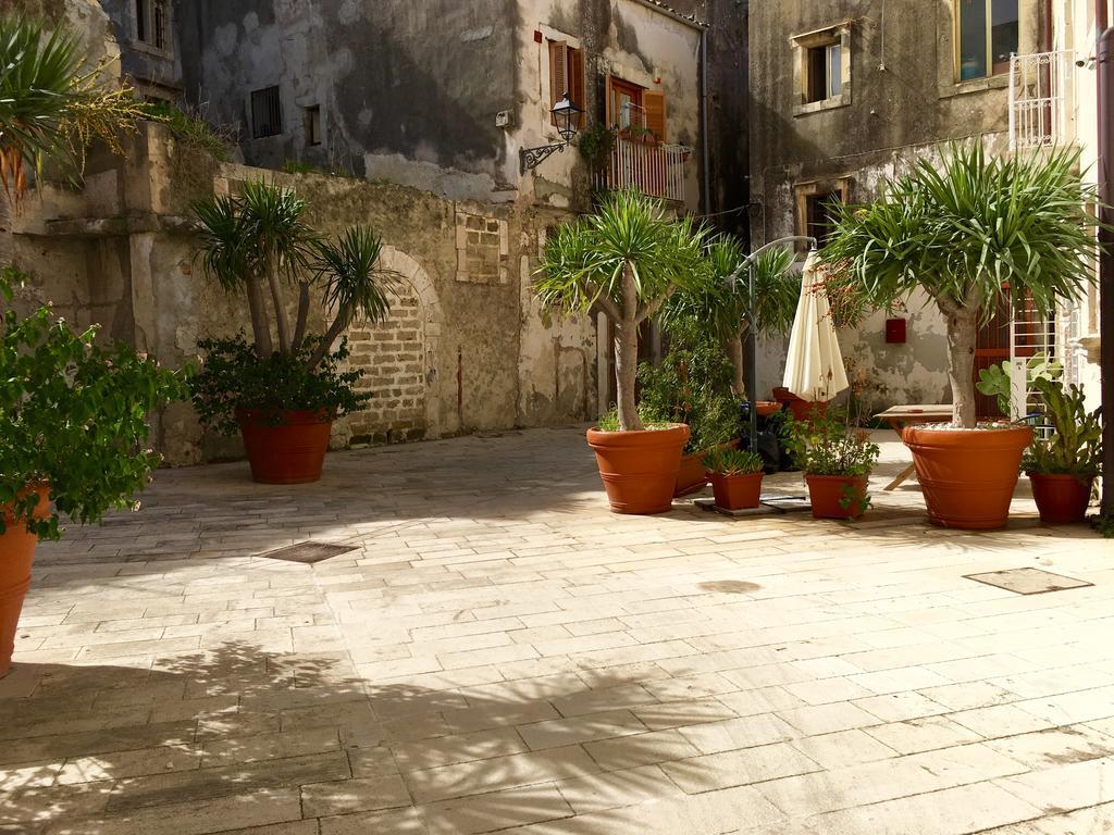 Casa Delle Grazie Apartment Сиракуза Екстериор снимка